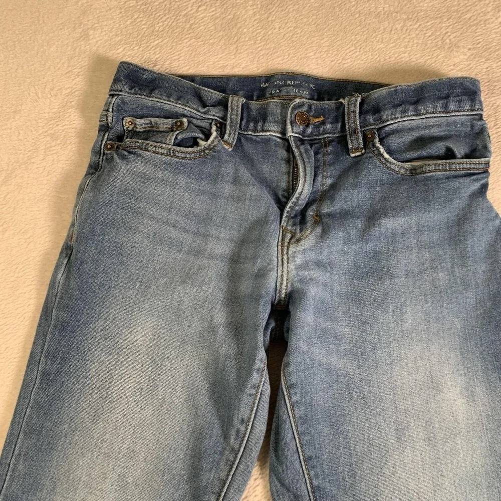 Banana Republic Jeans Mens 30x30(30x29) Light Wash Slim Fit Travel Stretch Denim